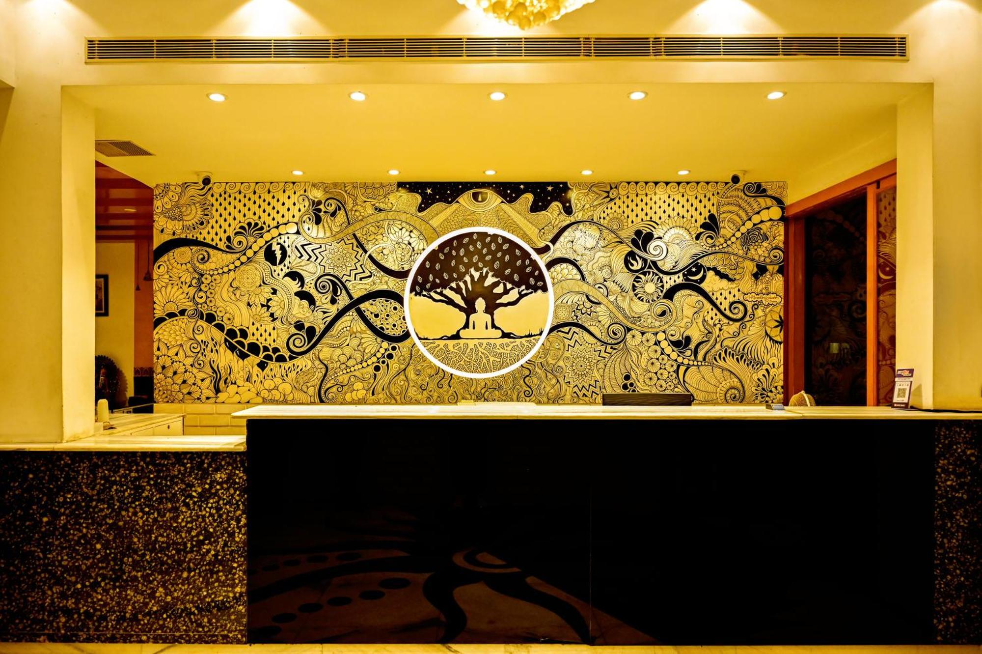 Trimrooms Buddha Varanasi Exterior photo